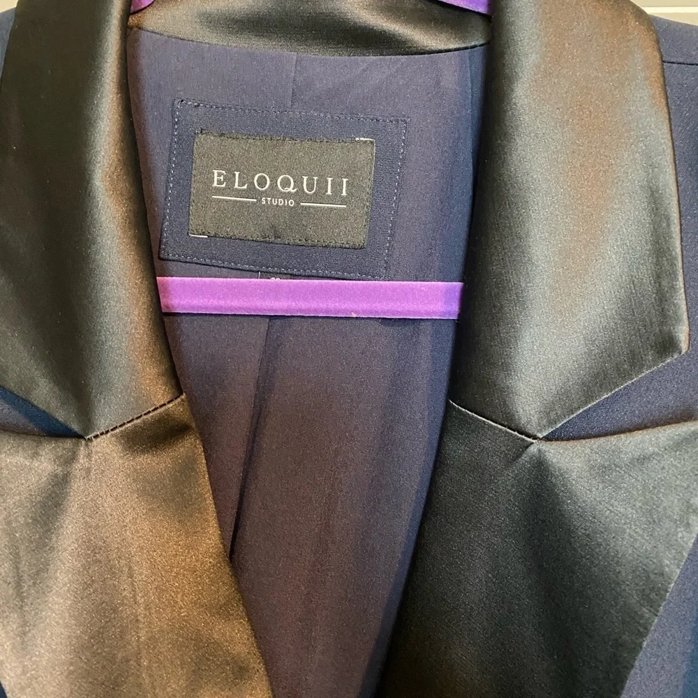 Navy blazer with satin collar